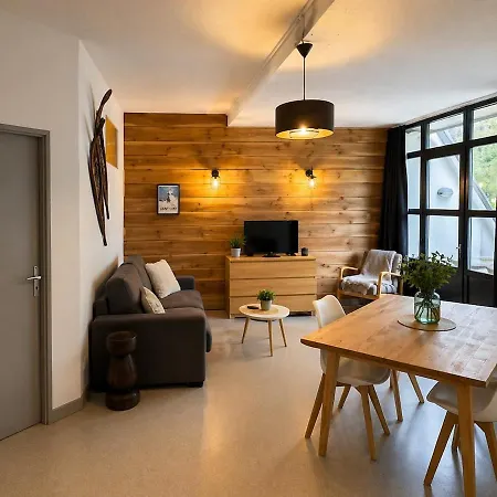 T2 Cosy - Piscine - Lary Montagne Apartamento *